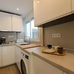 Rentalsevilla Pacheco Y Nunez Del Prado Apartman